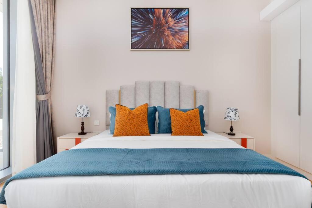 Apartment On Off Hh- Bluewaters-luxurious 3 Bedroom & Maid *